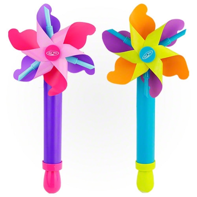 Swimways Pinwheel Squirter